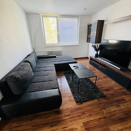 Peti Apartman Centrum Галанта Екстериор снимка